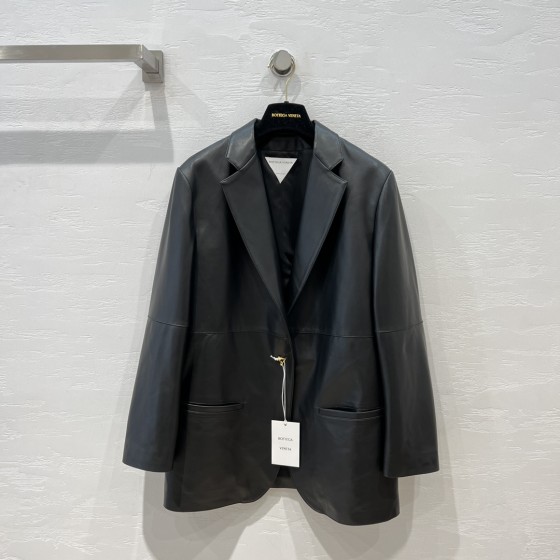 Bottega Veneta Sheepskin Premium Set Leather Suit